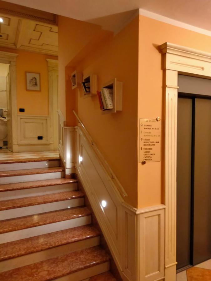 Hotel Due Colonne San Bonifacio Exterior photo