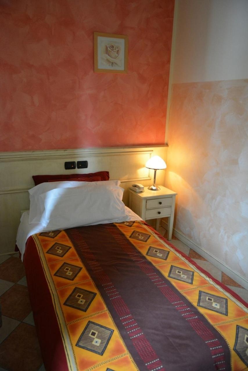 Hotel Due Colonne San Bonifacio Room photo